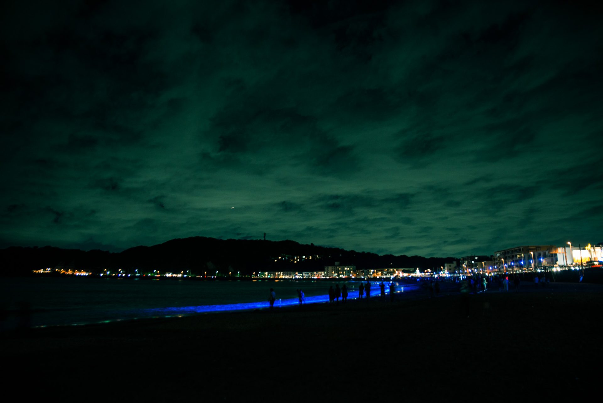 逗子海岸のライトアップ 2